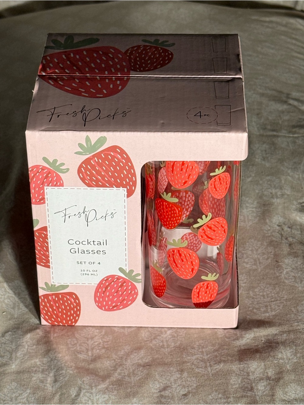 NIB Fresh Picks Strawberry Cocktail Glasses Set of 4 10oz - Picture 3 of 6